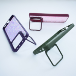 Maska Crystal Dots za iPhone 16 plava