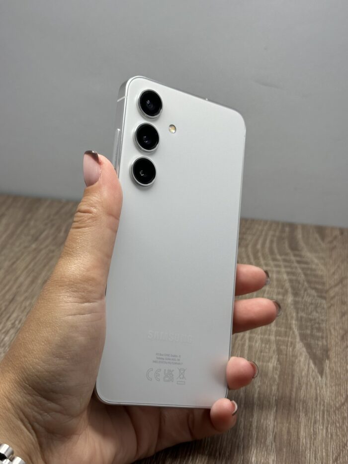 Samsung S24 8/256GB Bela - GARANCIJA + NA RATE - 11132