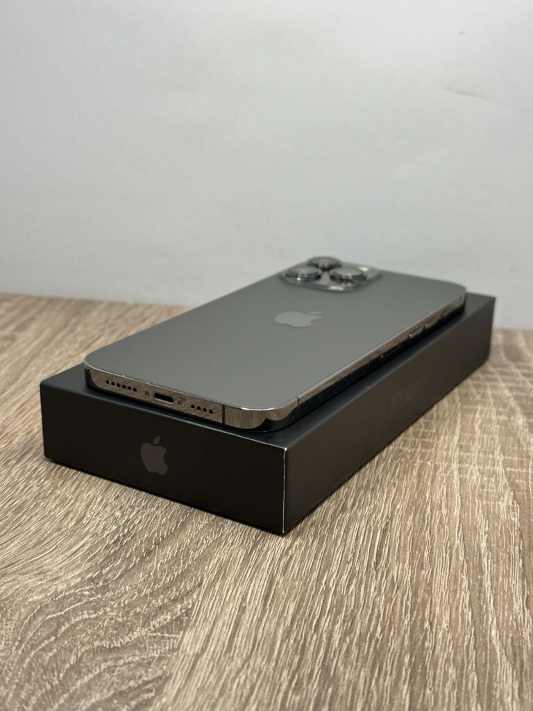 iPhone 13 PRO MAX 256GB Graphite - GARANCIJA + NA RATE - 11096