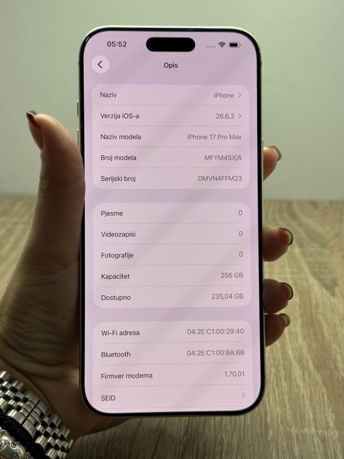 iPhone 17 Pro Max 256GB Silver - GARANCIJA + NA RATE - 11172