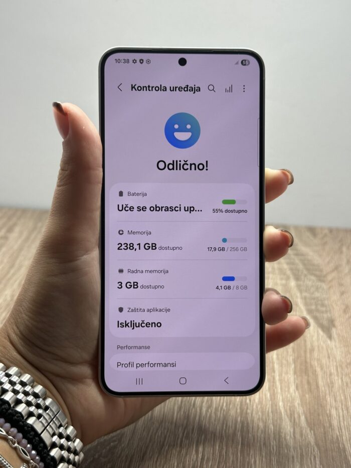 Samsung S24 8/256GB Bela - GARANCIJA + NA RATE - 11132