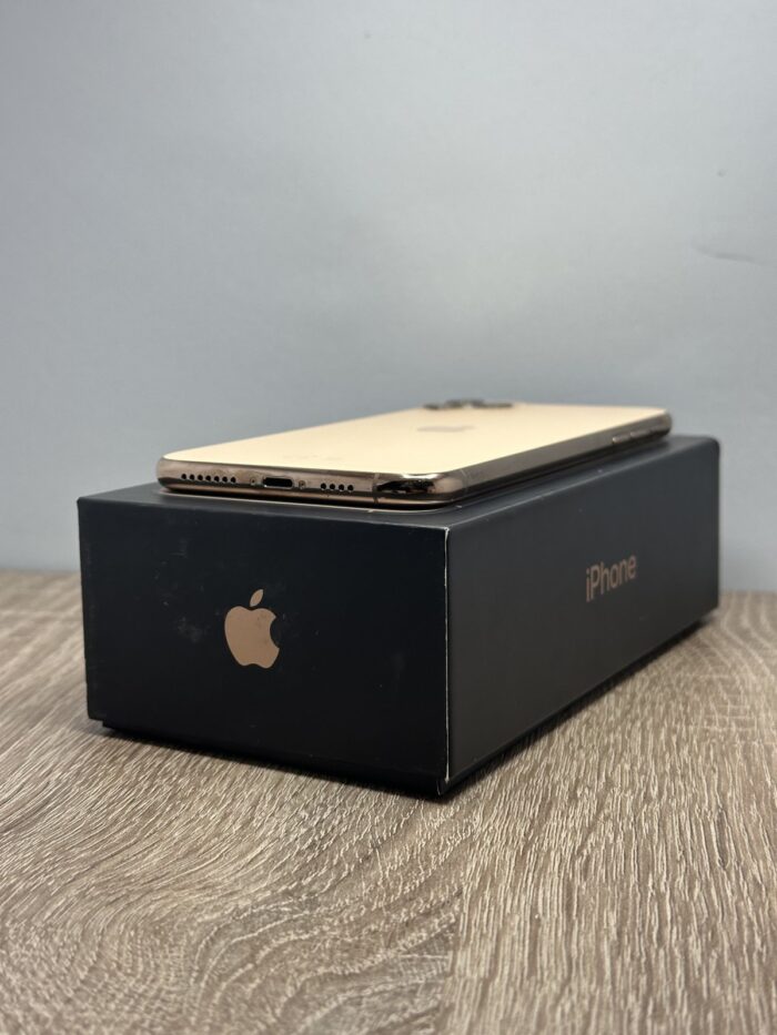 iPhone 11 Pro Max 256GB Gold - GARANCIJA + NA RATE - 11118